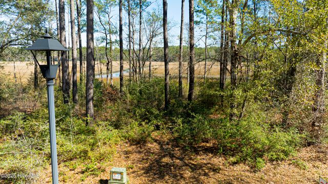 706 Liddell Place SE, Bolivia, NC 28422