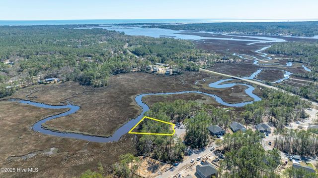 706 Liddell Place SE, Bolivia, NC 28422