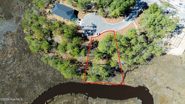 706 Liddell Place SE, Bolivia, NC 28422