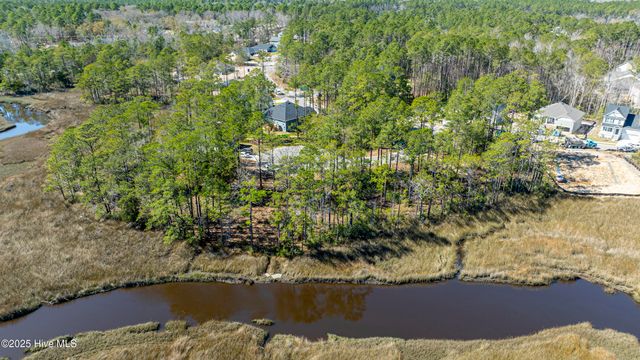 706 Liddell Place SE, Bolivia, NC 28422