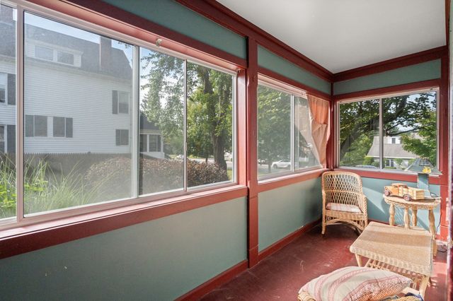 35 Dutcher St, Hopedale, MA 01747