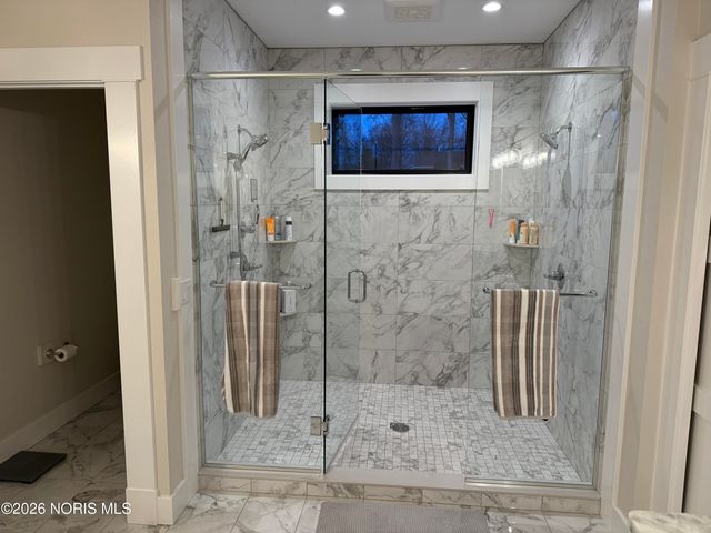 7524 Larberg Lane, Sylvania, OH 43560