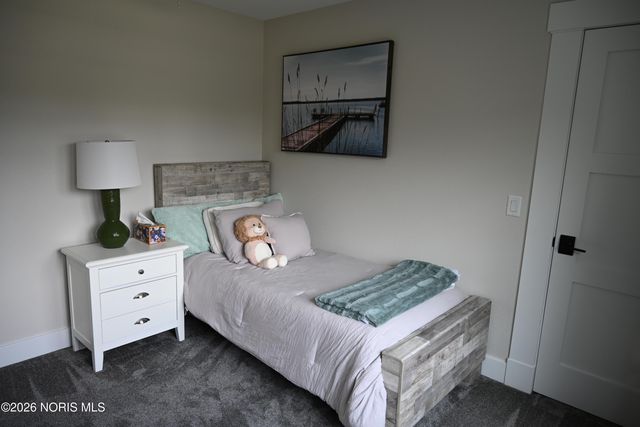 7524 Larberg Lane, Sylvania, OH 43560