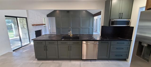 1723 Lakeway BLVD, Lakeway, TX 78734