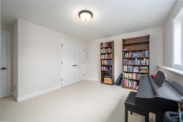 637 Maple Court, New Richmond, WI 54017