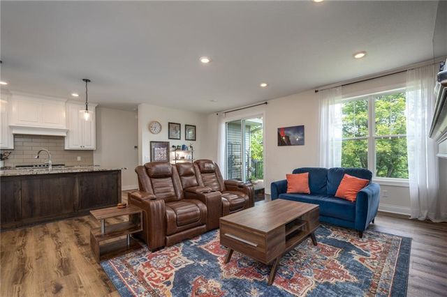 637 Maple Court, New Richmond, WI 54017