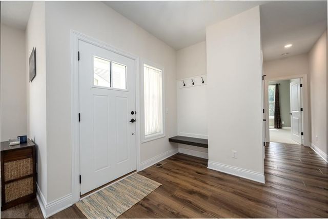 637 Maple Court, New Richmond, WI 54017