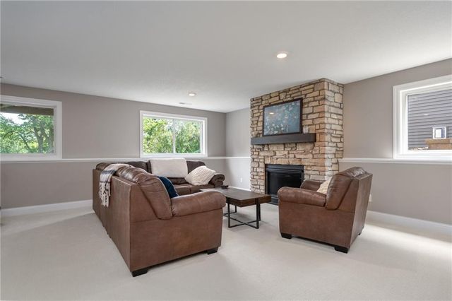 637 Maple Court, New Richmond, WI 54017