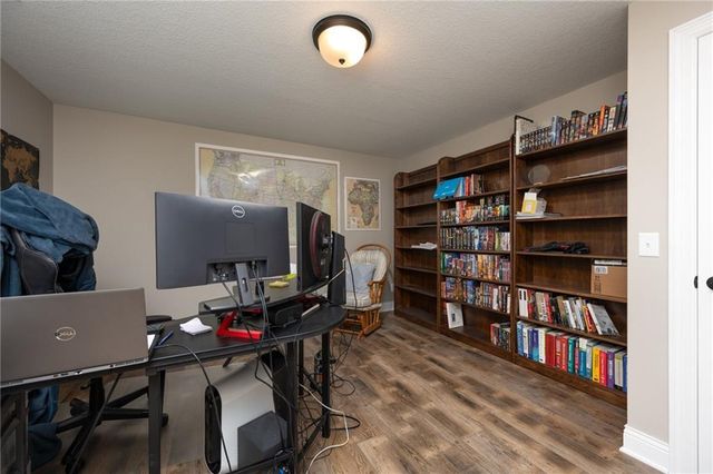 637 Maple Court, New Richmond, WI 54017