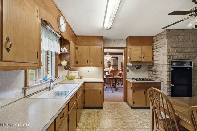 44 Burnt Hill Road, Montgomery, NJ 08502