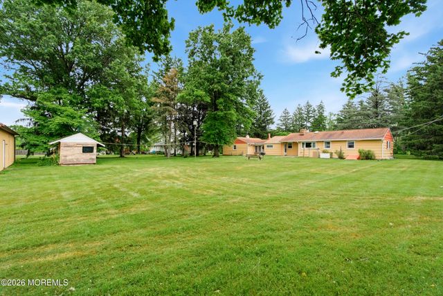 44 Burnt Hill Road, Montgomery, NJ 08502