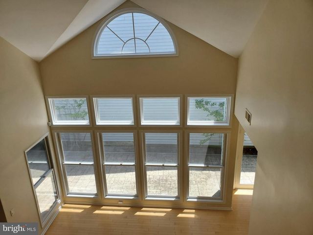 7 NOTTINGHAM CIR, Princeton, NJ 08540