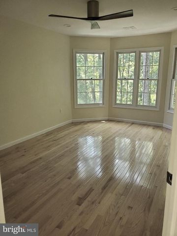 7 NOTTINGHAM CIR, Princeton, NJ 08540