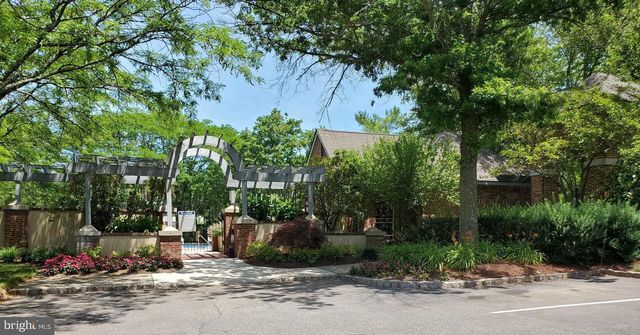 7 NOTTINGHAM CIR, Princeton, NJ 08540