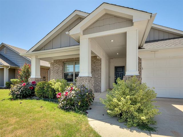 12616 NW 1st Court, Yukon, OK 73099