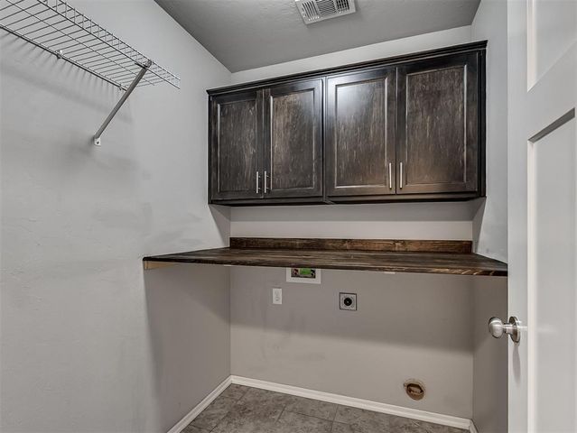 12616 NW 1st Court, Yukon, OK 73099