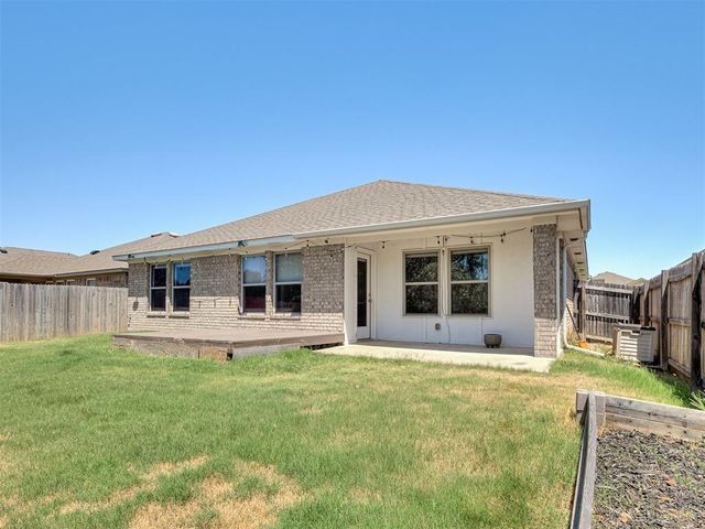 12616 NW 1st Court, Yukon, OK 73099