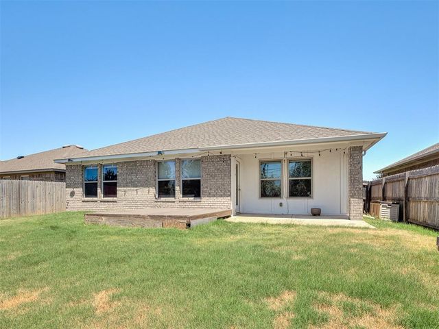 12616 NW 1st Court, Yukon, OK 73099