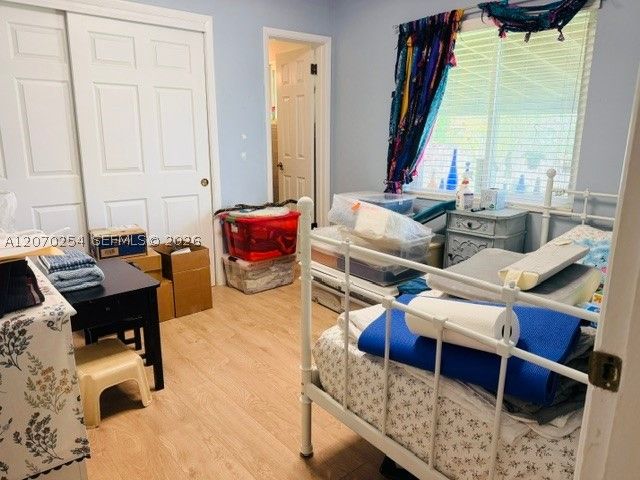 245 W 60th St, Hialeah, FL 33012