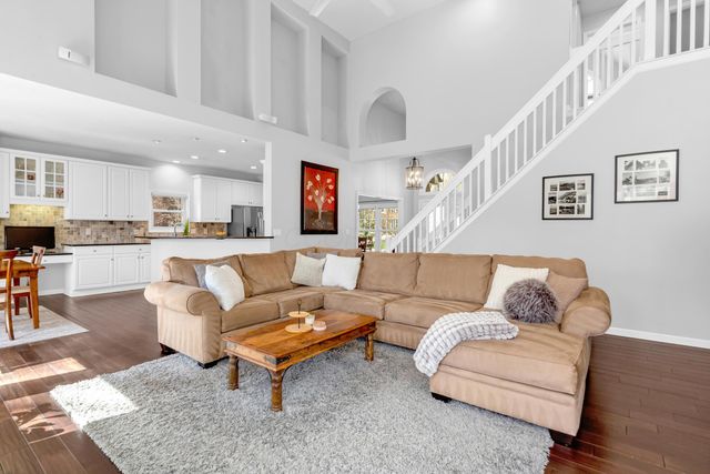 371 Vinwood Lane, Powell, OH 43065