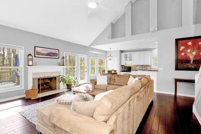 371 Vinwood Lane, Powell, OH 43065