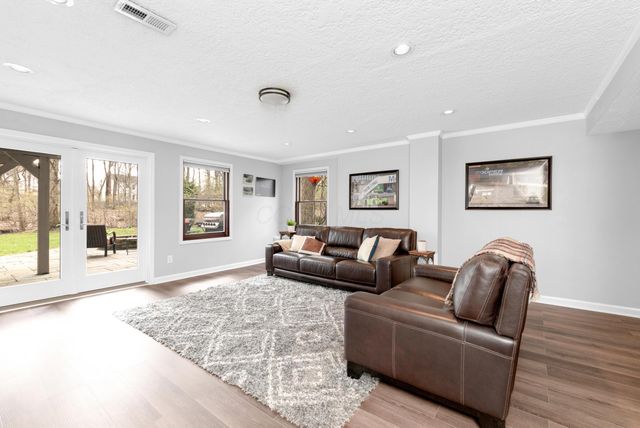 371 Vinwood Lane, Powell, OH 43065