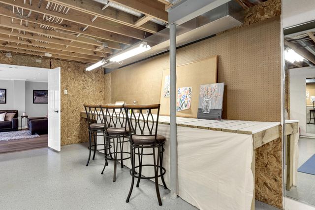 371 Vinwood Lane, Powell, OH 43065