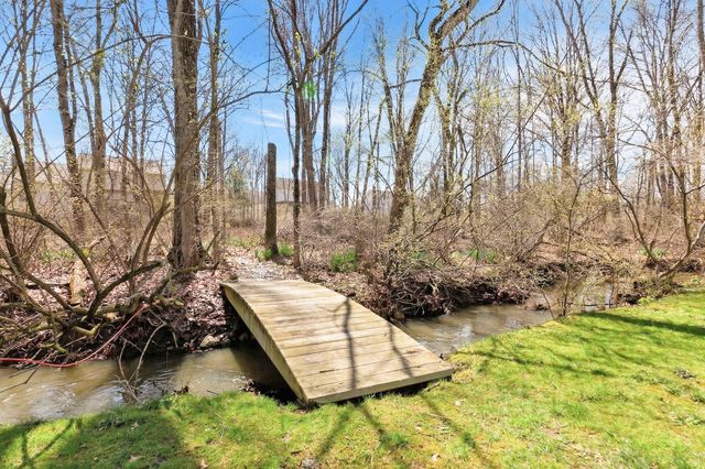 371 Vinwood Lane, Powell, OH 43065