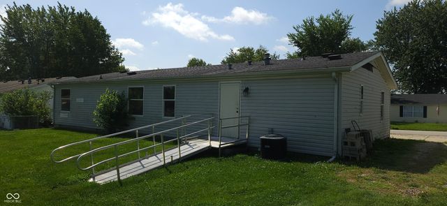67 Inman Drive, Ingalls, IN 46048