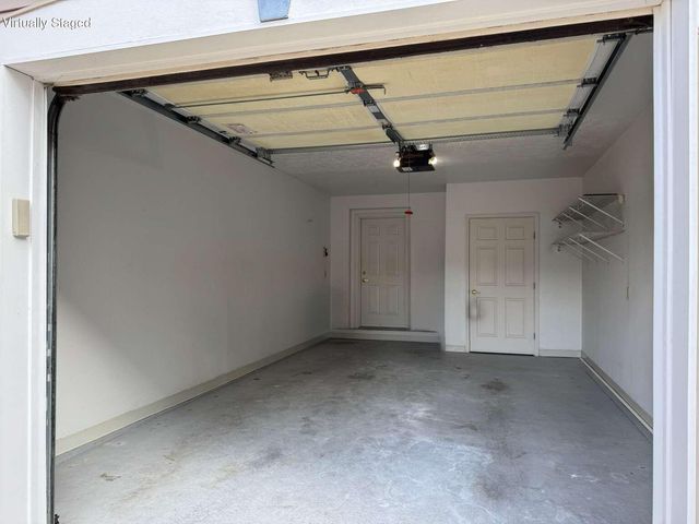 214 Langshire Court, Florence, KY 41042