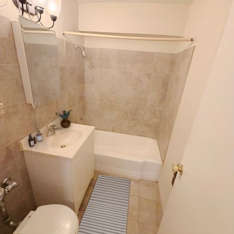 7337 S South Shore Drive 312, Chicago, IL 60649