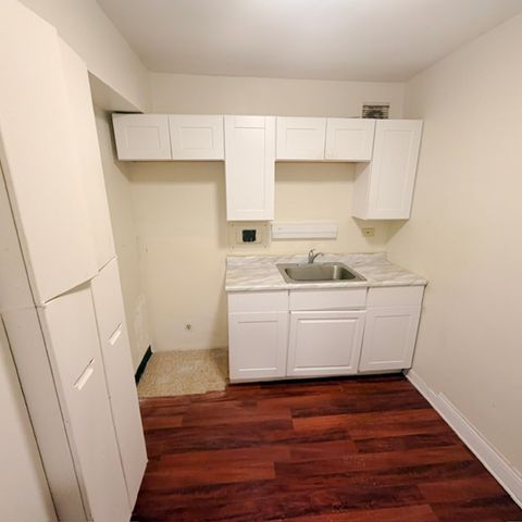 7337 S South Shore Drive 312, Chicago, IL 60649