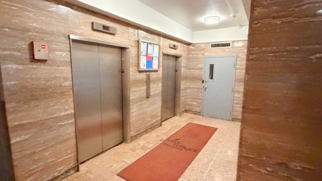 7337 S South Shore Drive 312, Chicago, IL 60649