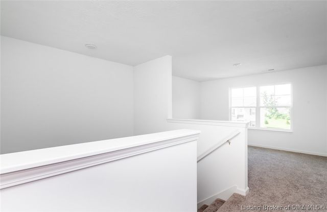 8004 Schrieber Road, Floyds Knobs, IN 47119