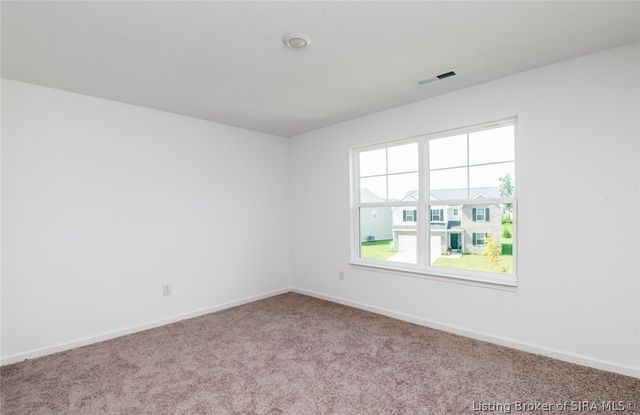 8004 Schrieber Road, Floyds Knobs, IN 47119