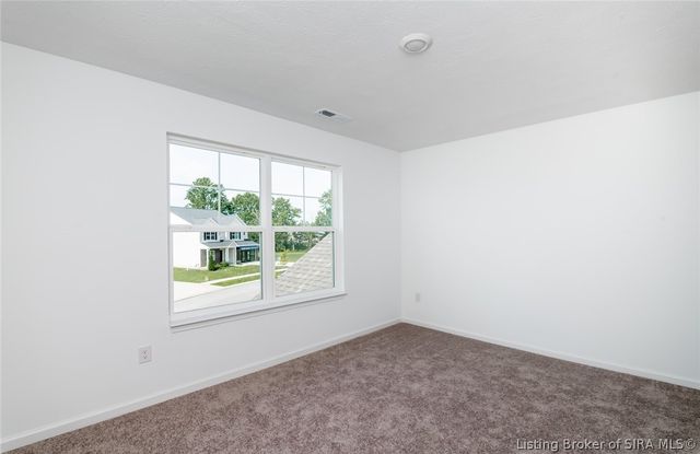 8004 Schrieber Road, Floyds Knobs, IN 47119