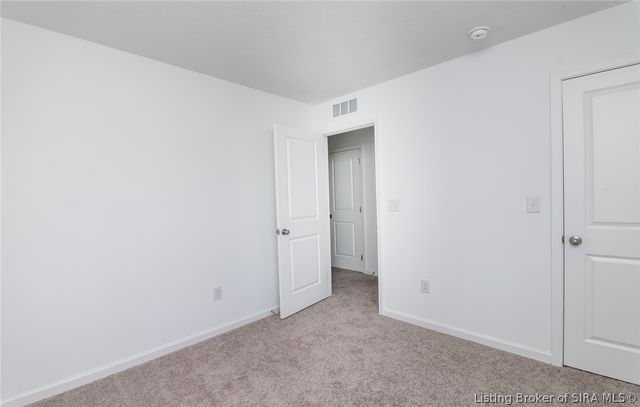 8004 Schrieber Road, Floyds Knobs, IN 47119