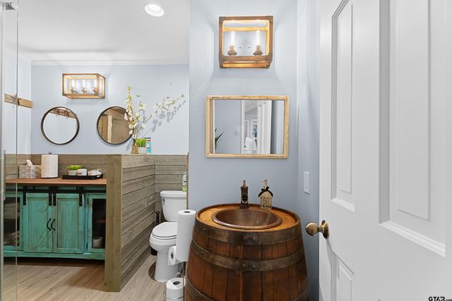 143 Williamsburg Ln, Bullard, TX 75757