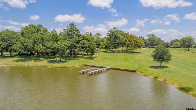 143 Williamsburg Ln, Bullard, TX 75757