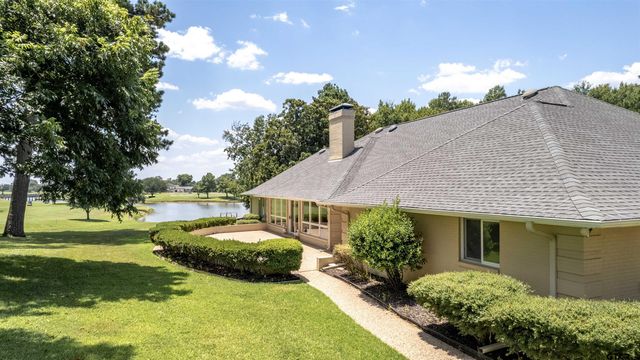 143 Williamsburg Ln, Bullard, TX 75757