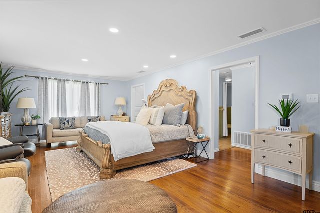 143 Williamsburg Ln, Bullard, TX 75757