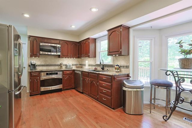 6202 N Shadowhill Way, Miami Twp, OH 45140