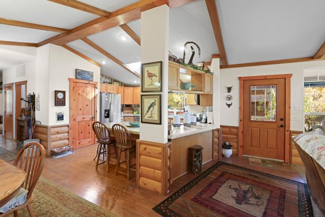 24850 Westside Road, Klamath Falls, OR 97601