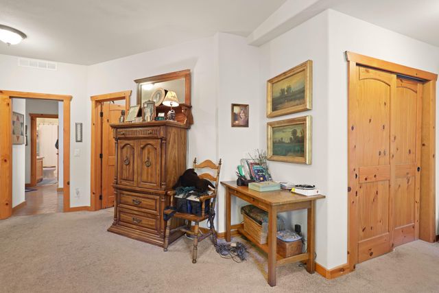 24850 Westside Road, Klamath Falls, OR 97601