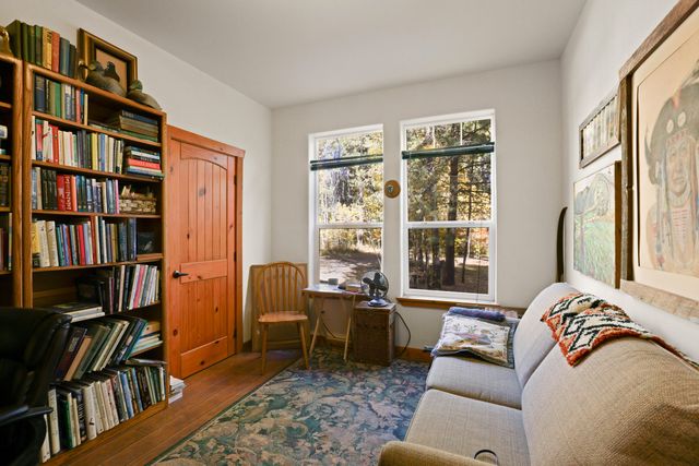 24850 Westside Road, Klamath Falls, OR 97601