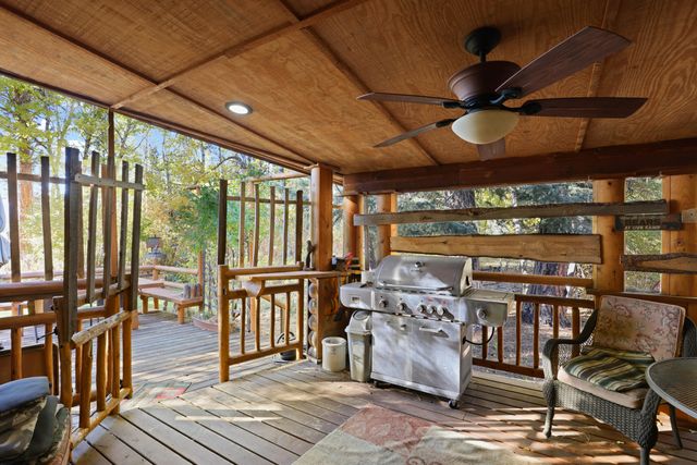 24850 Westside Road, Klamath Falls, OR 97601