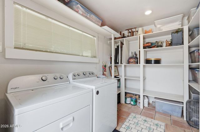 5328 E VERDE Lane, Phoenix, AZ 85018