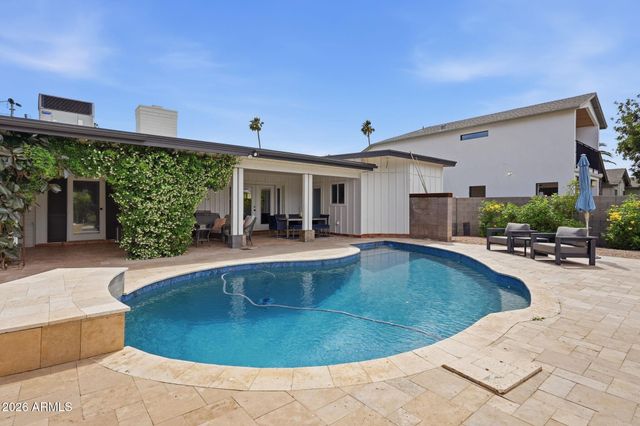 5328 E VERDE Lane, Phoenix, AZ 85018