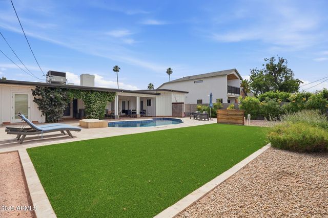 5328 E VERDE Lane, Phoenix, AZ 85018