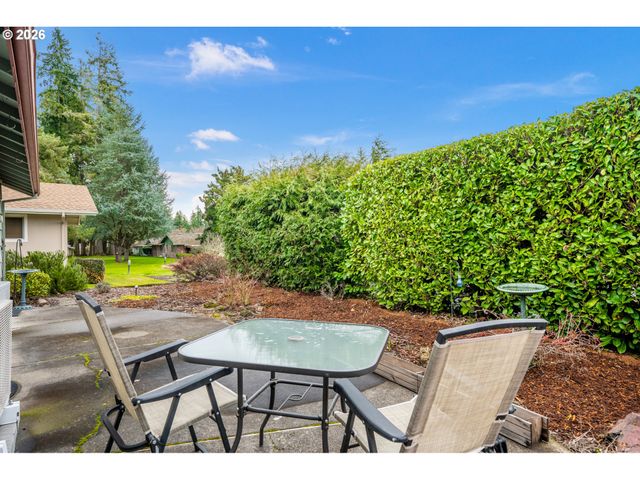 16590 Sw KING CHARLES Ave, King City, OR 97224